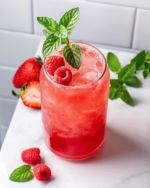 Berry Kombucha Fizz

This mocktail is perfect for 4th of July festivities without the booze! It has gut-boosting probiotics with berry kombucha and electrolytes from Pique B•T Fountain, sure to keep you hydrated on this hot day. Of course you can add alcohol like vodka if you choose to indulge 😉

https://blog.piquelife.com/recipes/bt-fountain-recipe/berry-kombucha-fizz/